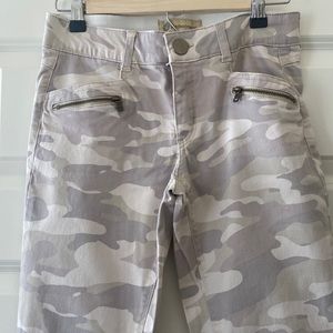 Democracy Women's Skinny Camo Jeans
